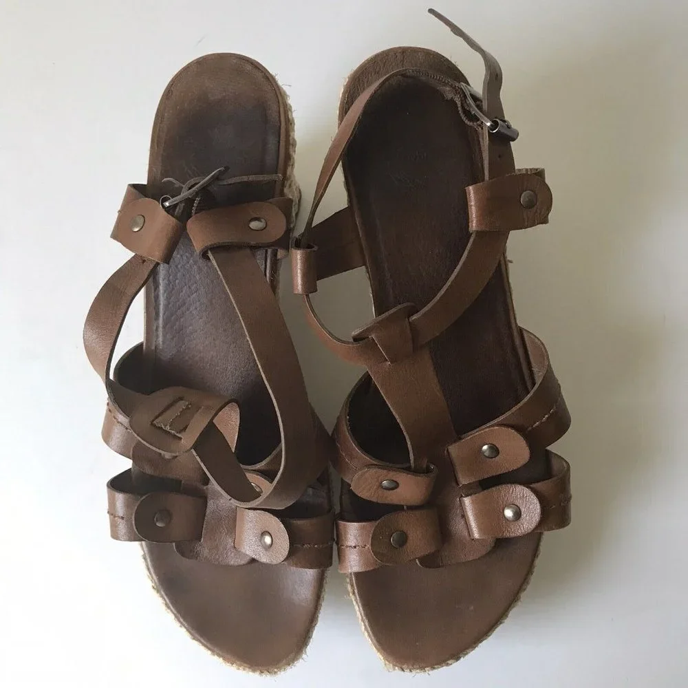Adelia Brown Leather Espadrille Wedge Sandals Studded Strappy Platform‎ 8.5M